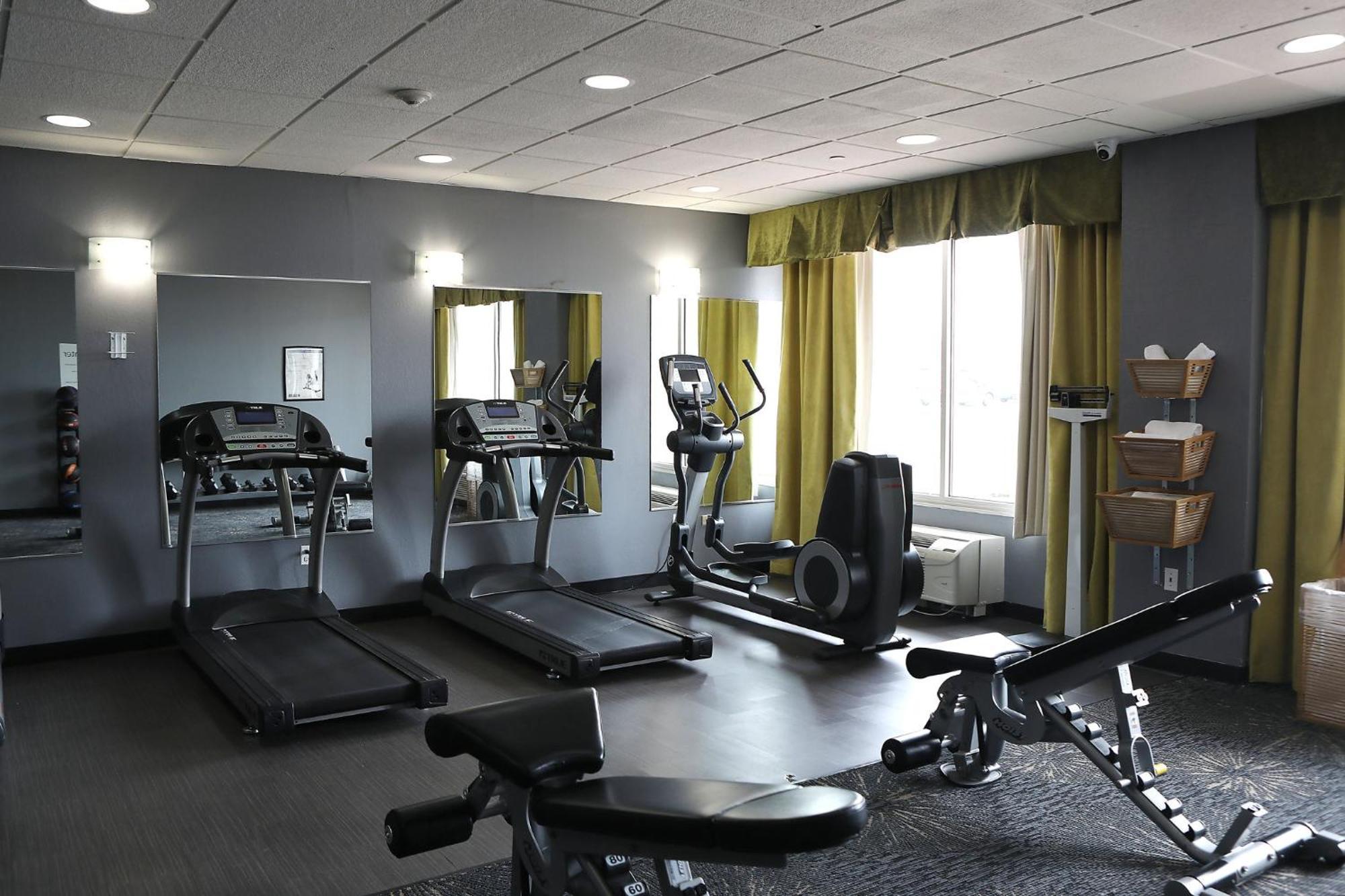 Holiday Inn Chicago/Oak Brook By Ihg Oakbrook Terrace Ngoại thất bức ảnh